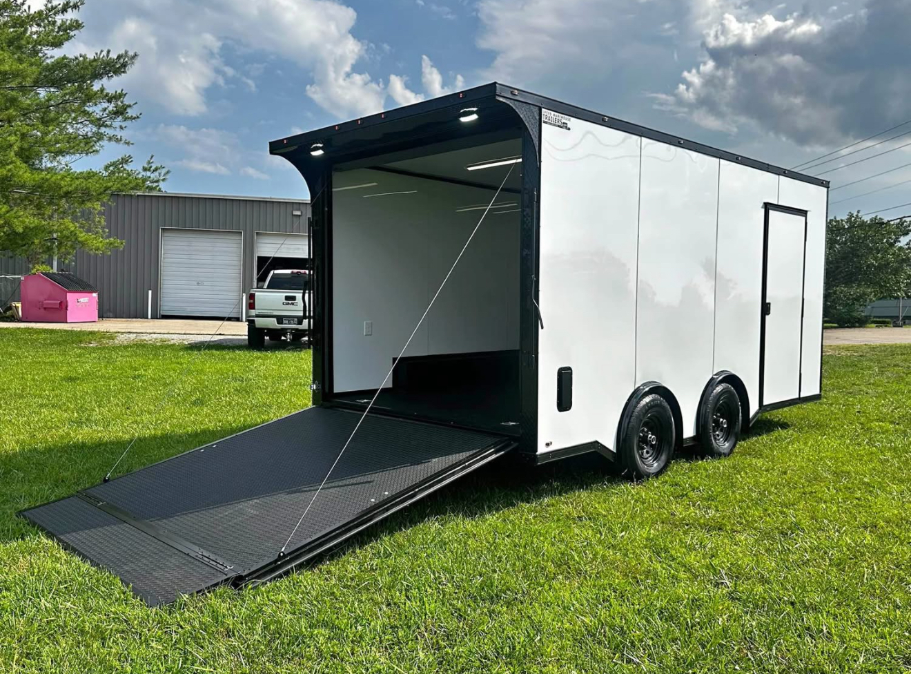 8.5x16 Enclosed Cargo (Motorcycle Friendly) thumbnail 4